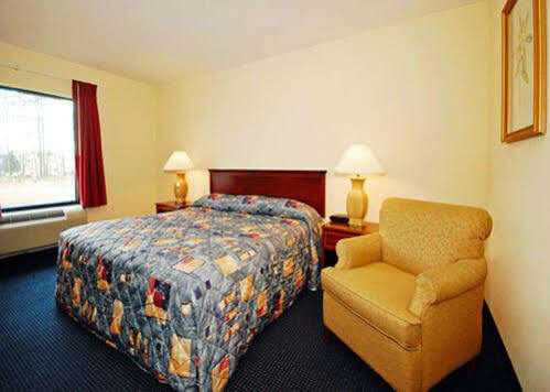 Econo Lodge Amelia Court House Buitenkant foto